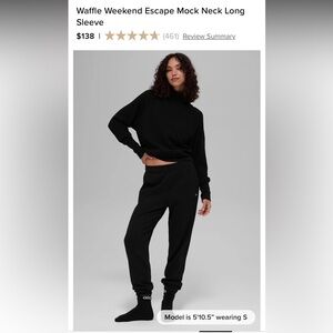 ALO WAFFLE WEEKEND ESCAPE MOCK NECK LONG SLEEVE & WAFFLE WEEKEND JOGGER